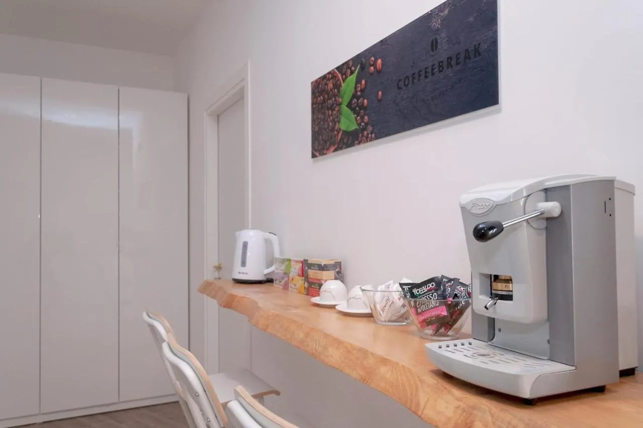 Bed & Breakfast Costa46 Bed and Breakfast Neapel